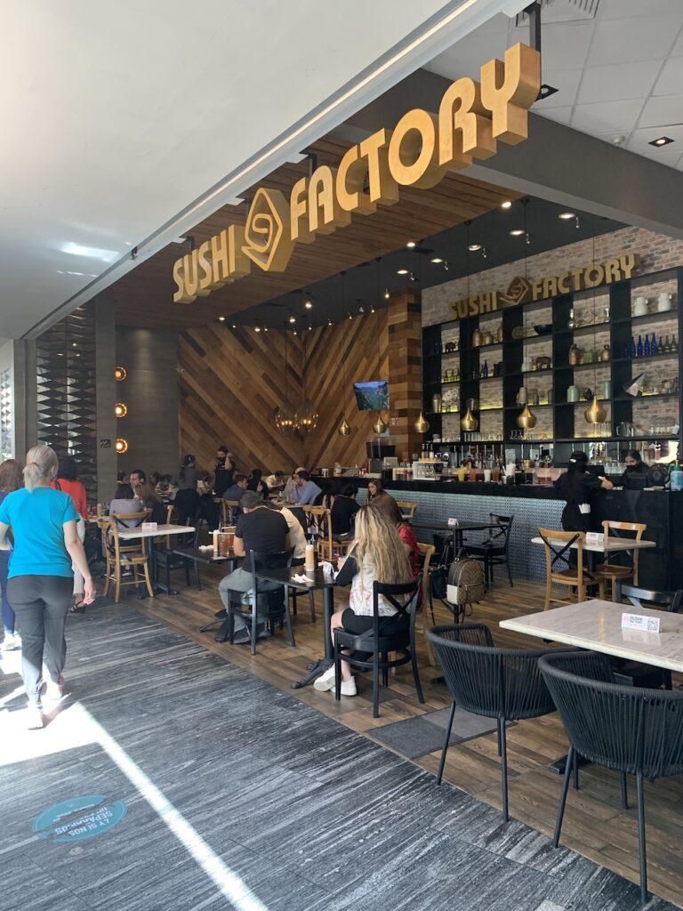Sushi Factory in Plaza Andares