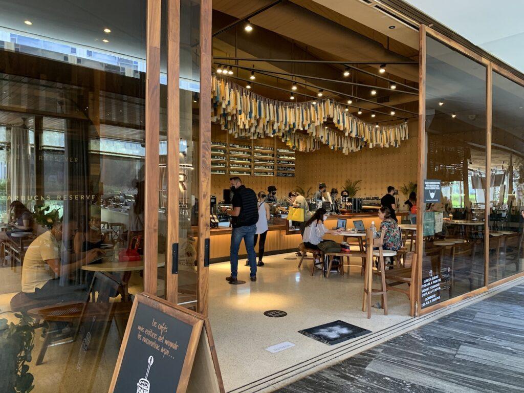 STARBUCKS RESERVE™ BAR