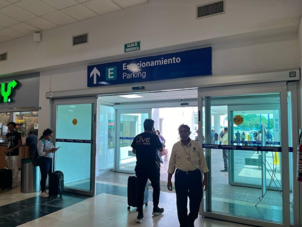 타바스코 비야에르모사 공항 주차장