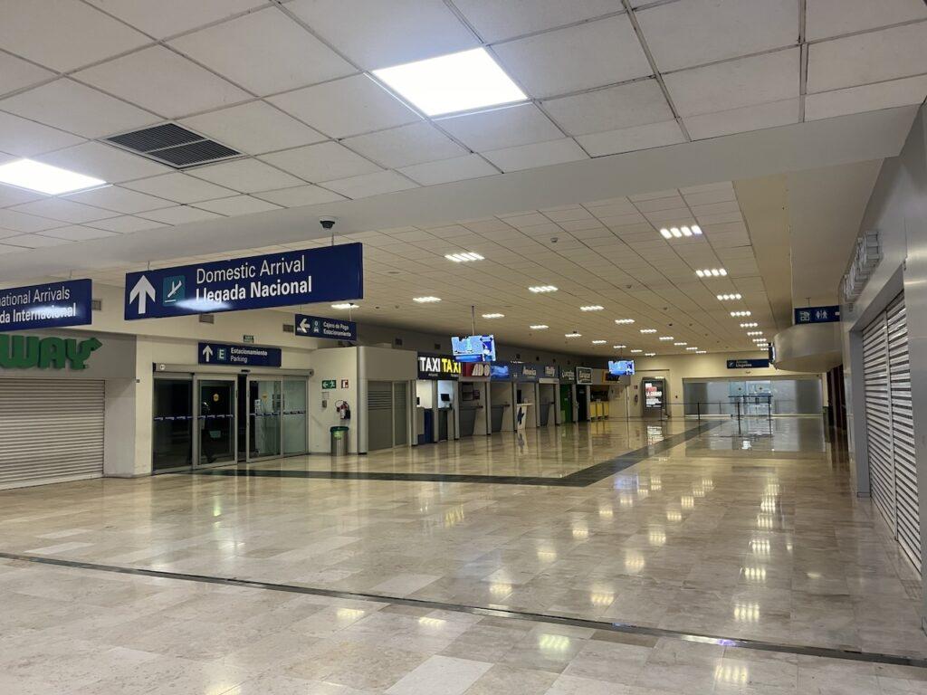 멕시코 타바스코 공항  출국장