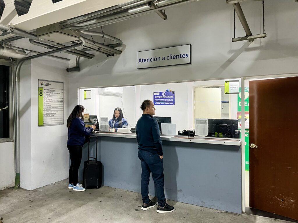 멕시코 과달라하라 공항 주차 이용 방법 및 비용 관련 사진 및 안내