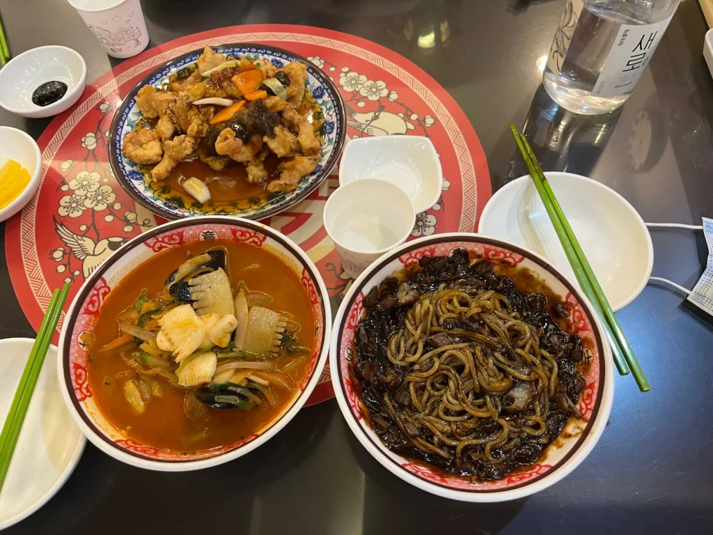 수원 팔달문 짜장면 최고 맛집, 영화루에서 맛보는 진한 중국요리 관련 사진 및 안내