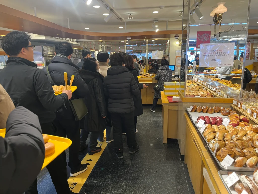군산 이성당, 군산 현지인도 줄서는 군산 여행 필수 코스! 관련 사진 및 안내